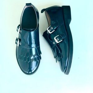 Zara Girl’s shoes size 35 or 3 youth